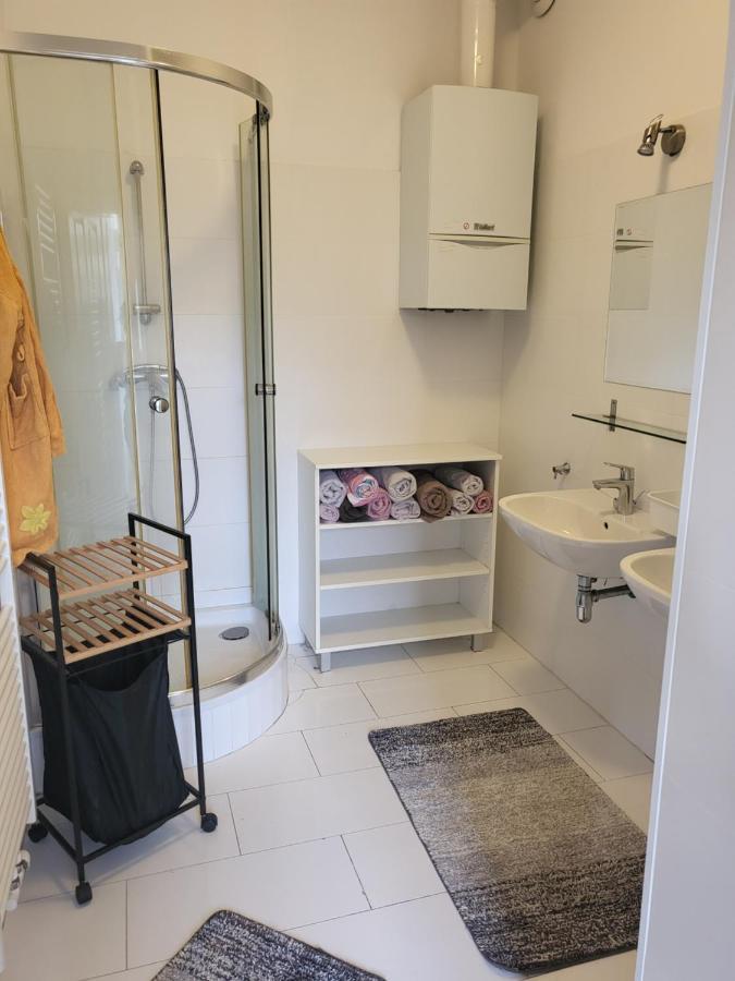 West Appartement Вена Экстерьер фото
